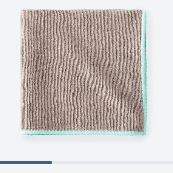 Norwex EnviroCloth Mushroom
With Sea Mist Trim NWT - Picture 3 of 10